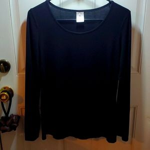New Never Worn Long Sleeved Tee